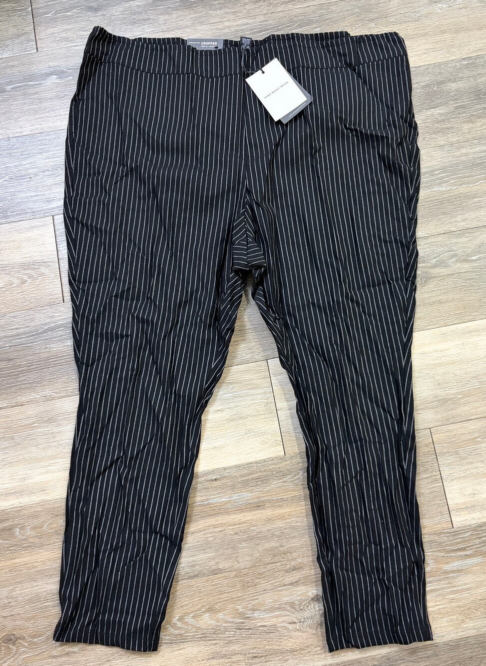 Who What Wear Womens Pinstripe Pants 24W Black White High Rise Crop Stretch NWT